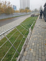 «Руслан-1» не торопится восстанавливать развалившееся ограждение на проспекте Победы